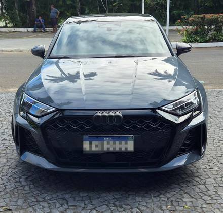 AUDI RS3 2.5 TFSI GASOLINA SEDAN TRACK QUATTRO S-TRONIC AUDI RS3 2.5 TFSI GASOLINA SEDAN TRACK QUATTRO S-TRONIC